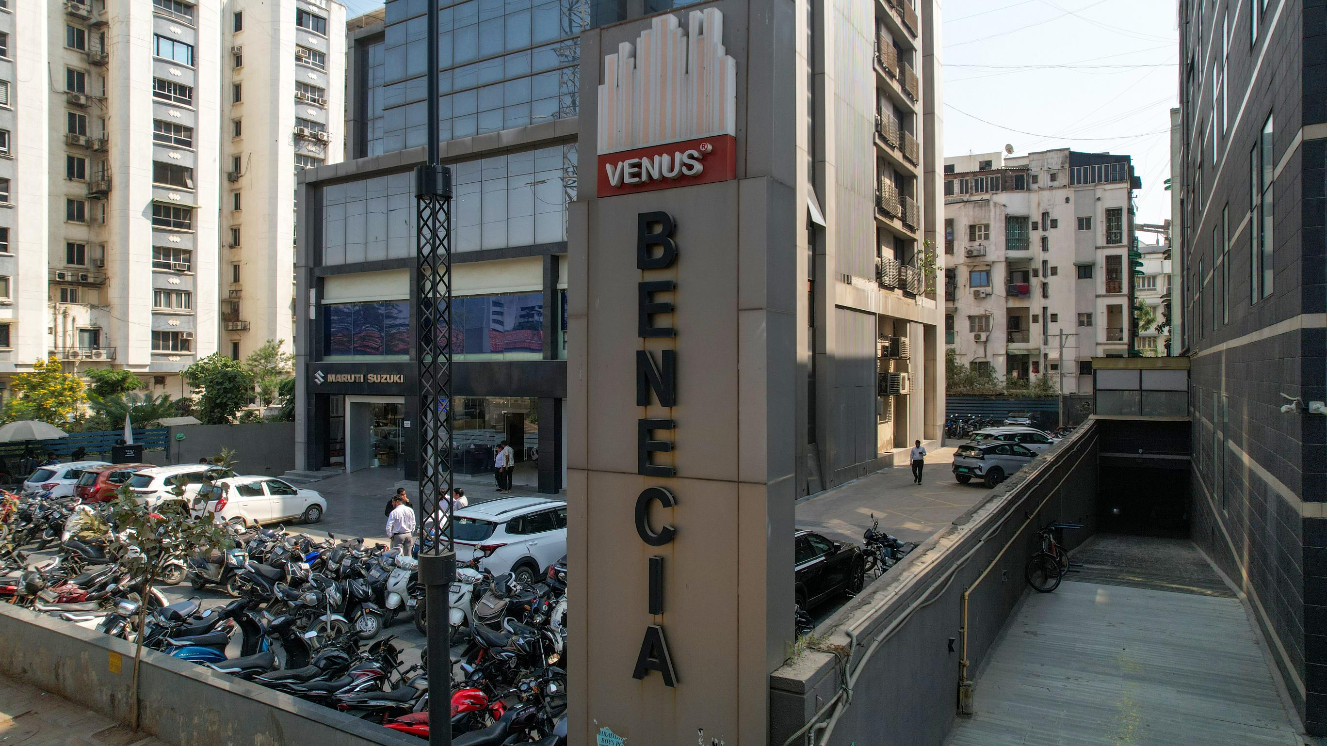 Venus Benecia photo 2