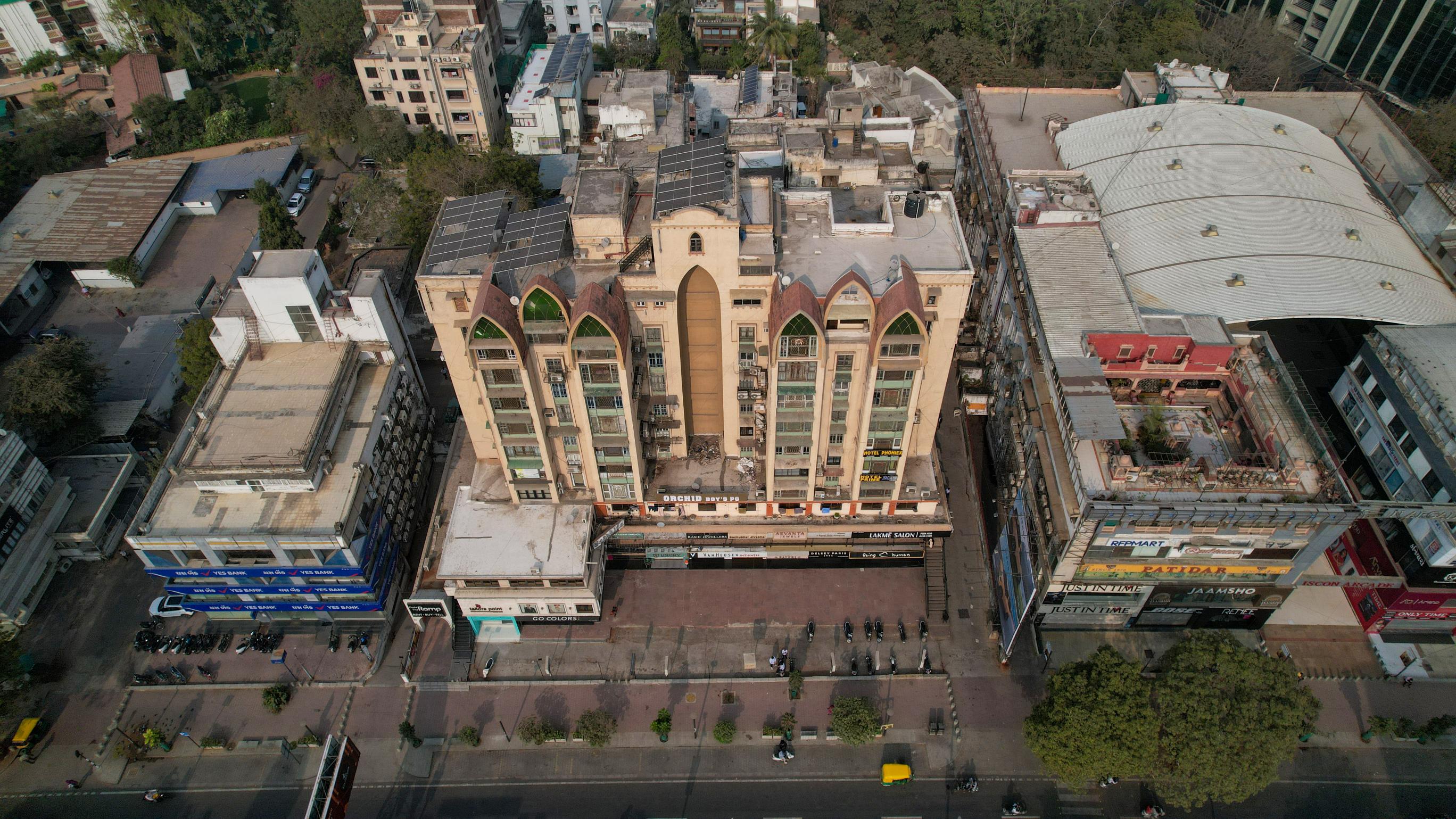 Sapphire — CG Road